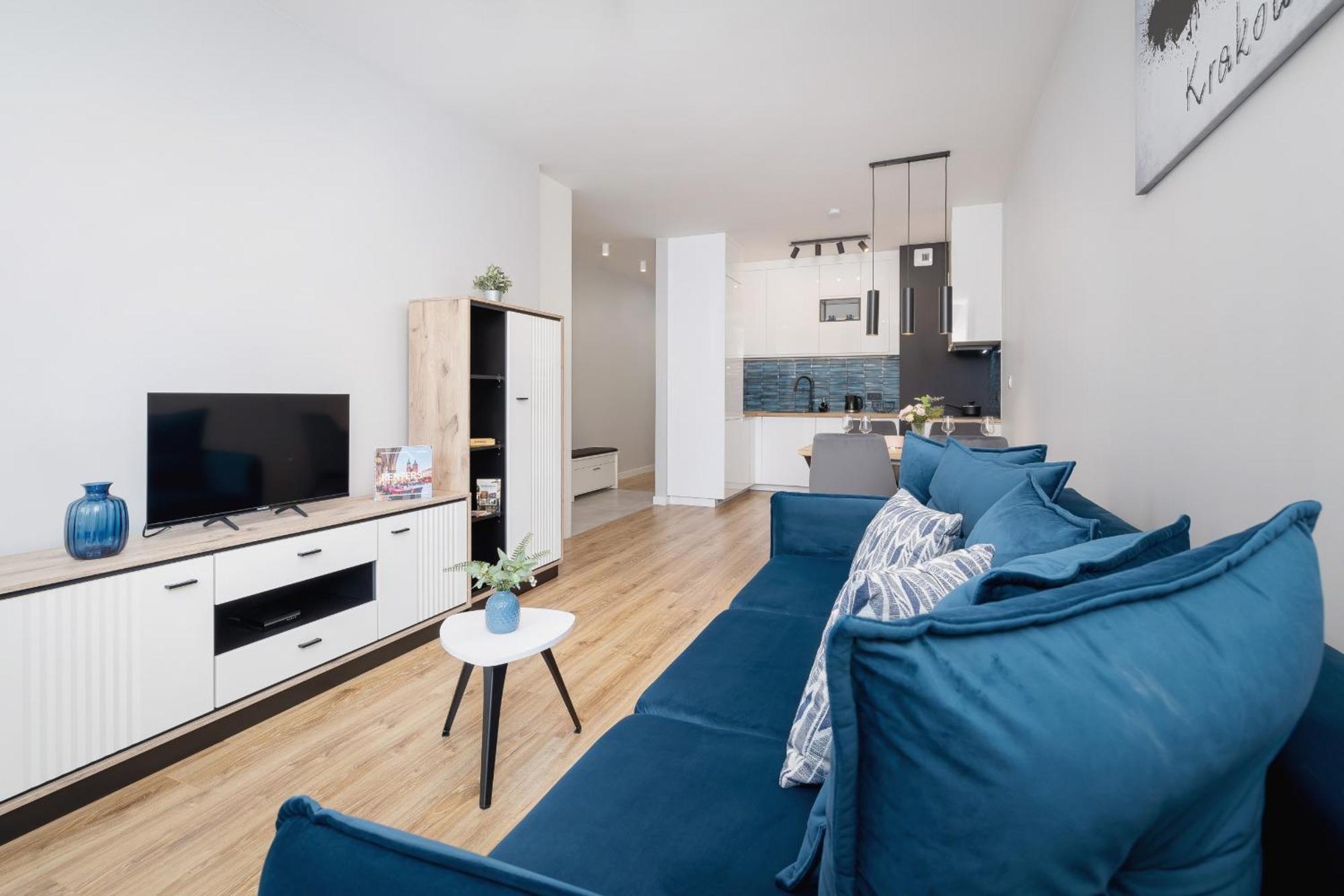 Kielkowskiego Modern & Comfy With Balcony Cracow By Renters * Krakow