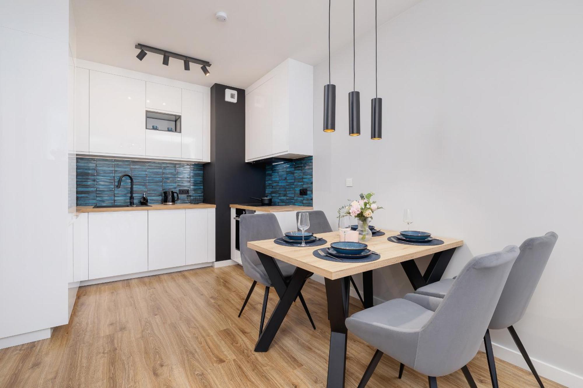 Apartment Kielkowskiego Modern & Comfy With Balcony Cracow By Renters Krakau